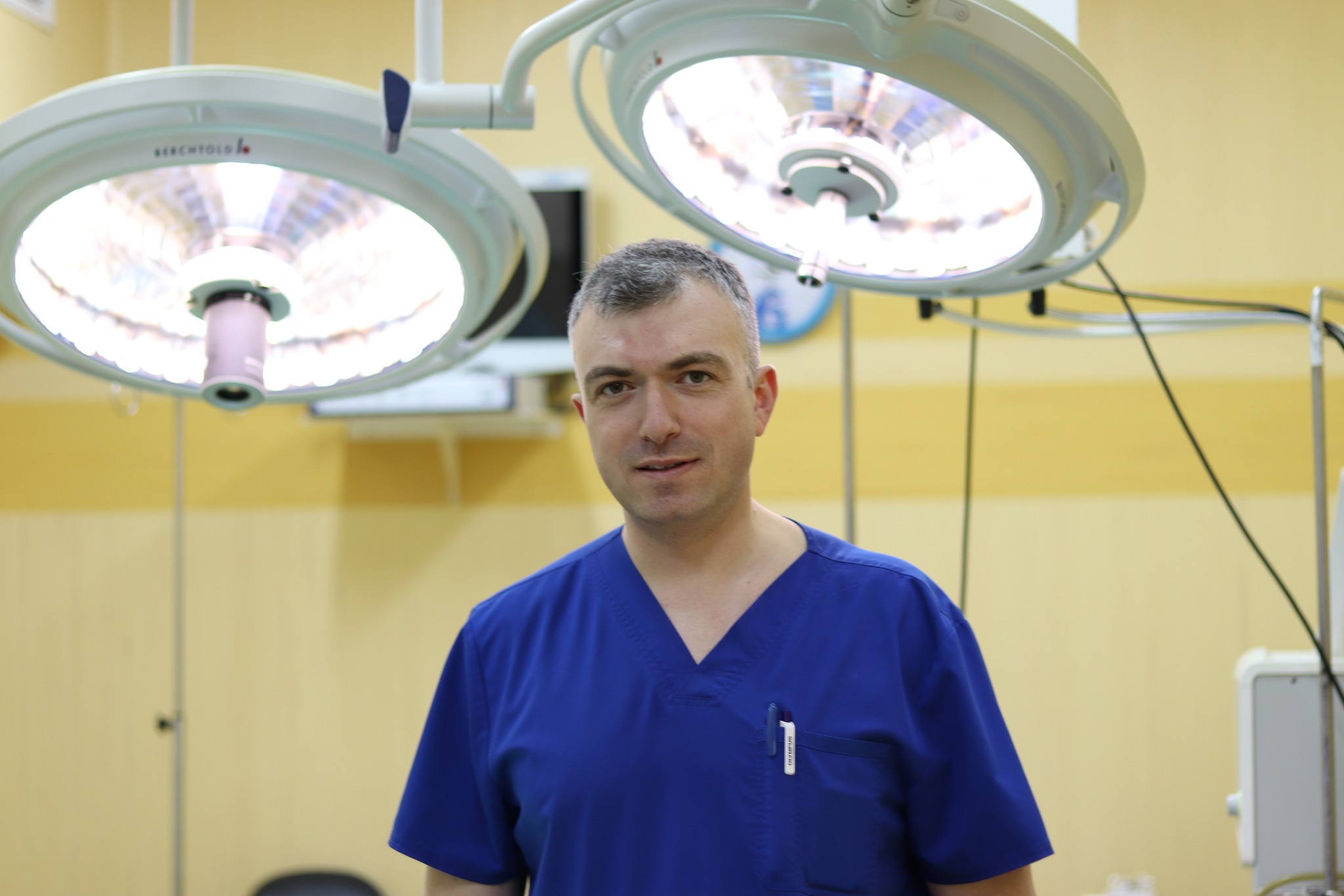 Топ хирургът Димитър Пейчинов е претендент за Балкански медицински Оскар
